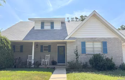 3326 Quakertown Dr, San Antonio, TX 78230