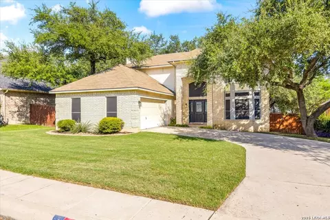 11830 Queenston Dr, San Antonio, TX 78253