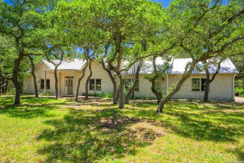 625 State Highway 46 E, Boerne, TX 78006