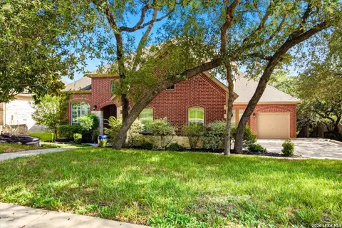162 Yaupon Trl, San Antonio, TX 78256