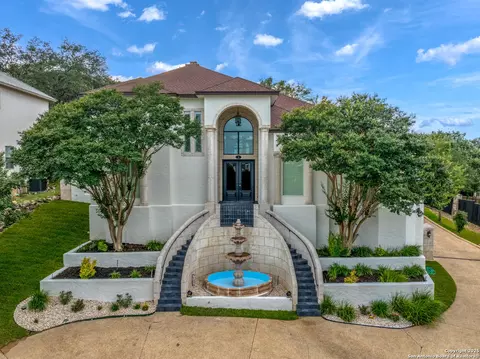 3 Benchwood Cir, San Antonio, TX 78248