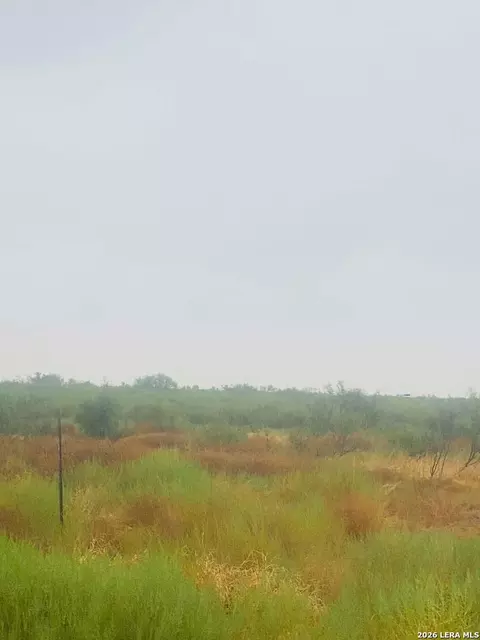 2696 Fm 2030, Eagle Pass, TX 78852 photo 5