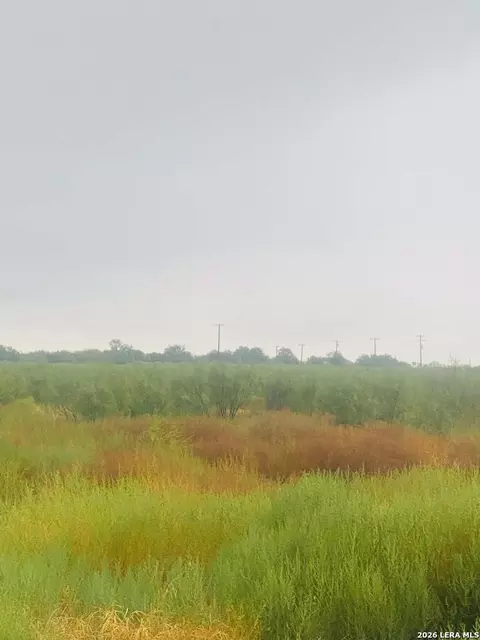 2696 Fm 2030, Eagle Pass, TX 78852 photo 3