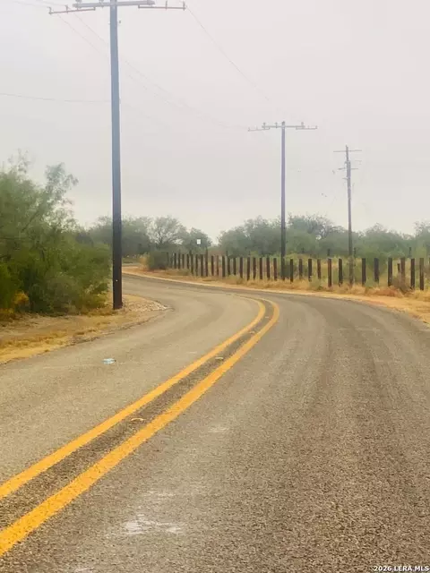 2696 Fm 2030, Eagle Pass, TX 78852 photo 8