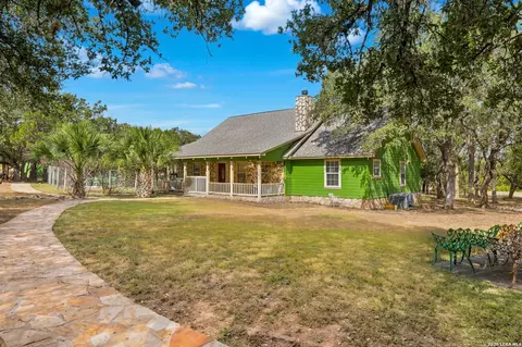 1180 Elm Vly, Bulverde, TX 78163