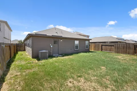 Exterior - 15214 Harbor Lndg, Von Ormy, TX 78073 photo 2 of 2