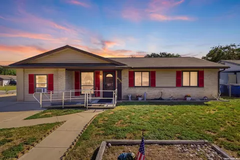 6734 Fellowood St, San Antonio, TX 78238