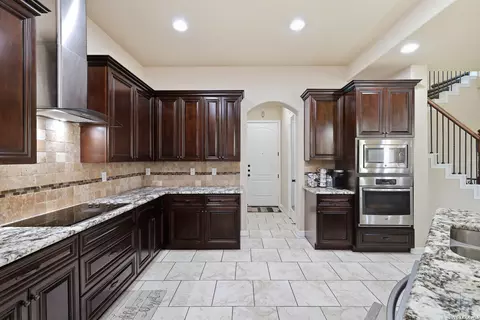 Kitchen - 3966 Bogie Way, Converse, TX 78109 photo 4 of 5