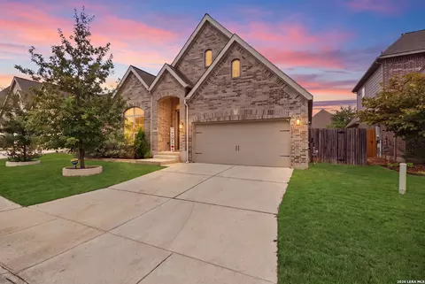 9121 Pepperton Ln, San Antonio, TX 78254