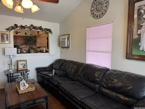 Living - 865 Ranchitos Rd, Eagle Pass, TX 78852 photo 2 of 2