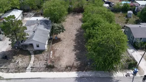 1416 W Gerald Ave 1, San Antonio, TX 78211
