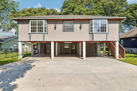 1321 E Zipp Rd, New Braunfels, TX 78130