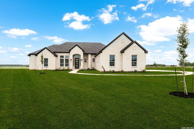 302 Venado Oaks, Castroville, TX 78009