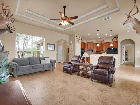 Living - 16021 Ethans Xing, Lytle, TX 78052 photo 2 of 5