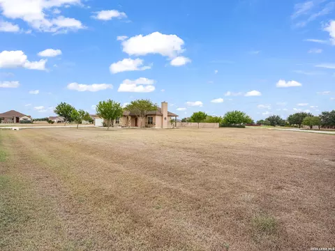 Exterior - 16021 Ethans Xing, Lytle, TX 78052 photo 6 of 13
