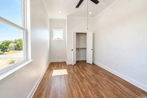 Bedroom - 5164 Comanche Dr, Temple, TX 76502 photo 5 of 8