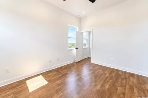 Bedroom - 5164 Comanche Dr, Temple, TX 76502 photo 8 of 8