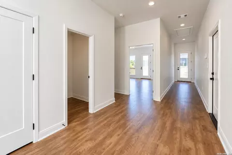 Entry Way - 5164 Comanche Dr, Temple, TX 76502 photo 1 of 1