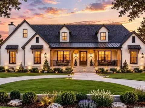 339 Axis Cir, Fredericksburg, TX 78624