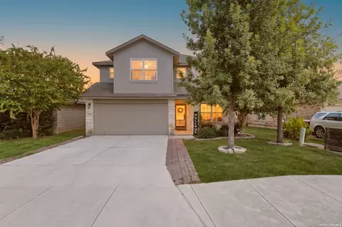 8306 Hudson Holw, San Antonio, TX 78254