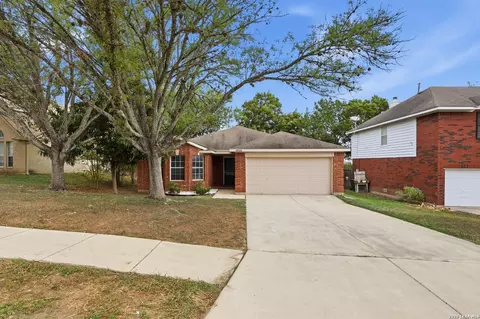 13106 Forum Rd, Universal City, TX 78148