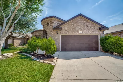 8114 Grissom Post, San Antonio, TX 78251