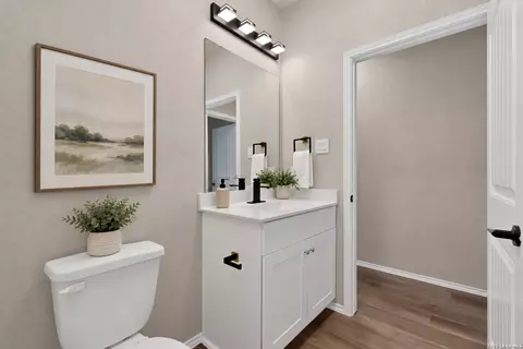 Bath - 560 Chaco Loop, Seguin, TX 78155 photo 4 of 5