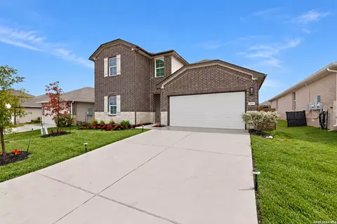 Exterior - 560 Chaco Loop, Seguin, TX 78155 photo 4 of 7