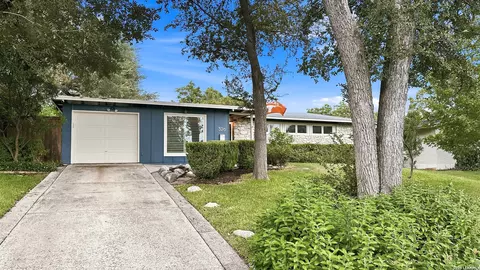326 Burnside Dr, San Antonio, TX 78209