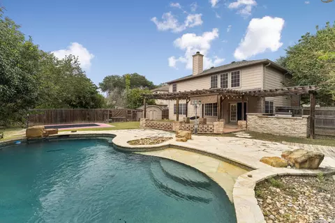 1637 Rolling Brook Ln, Schertz, TX 78154