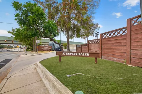 10527 Perrin Beitel Rd #209A, San Antonio, TX 78217