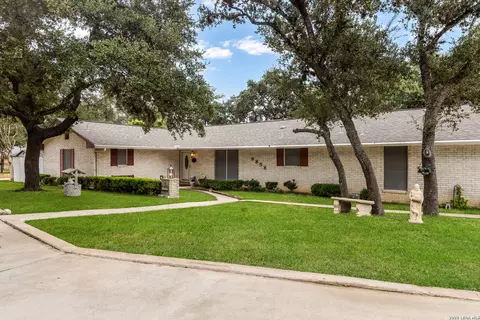 9858 Scenic Hills Dr, San Antonio, TX 78255