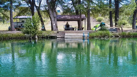 170 Teich Ln, Bandera, TX 78003