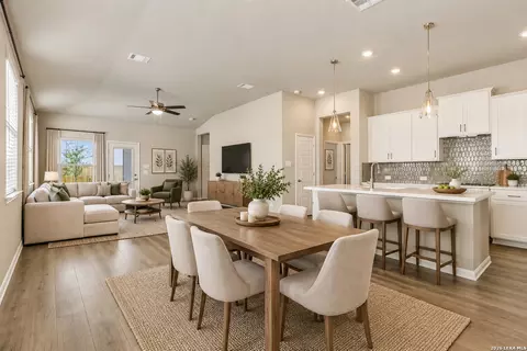 14323 Walker Bnd, San Antonio, TX 78253