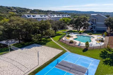 417 April Dr #387, Canyon Lake, TX 78133