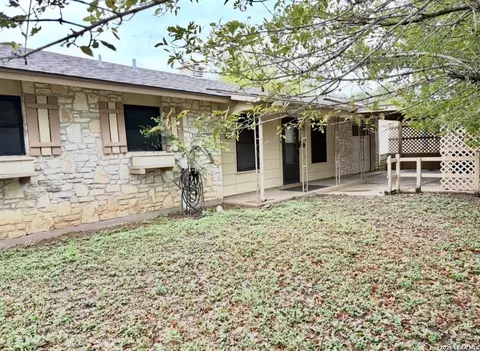 7139 Laurel Valley Dr, San Antonio, TX 78242