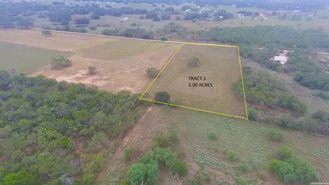 681 County Line Ln, San Antonio, TX 78223