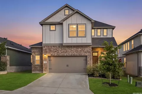 154 Buttercup Aly, San Antonio, TX 78253