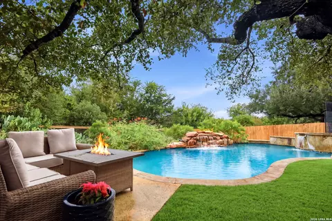 18406 Rogers Pl, San Antonio, TX 78258