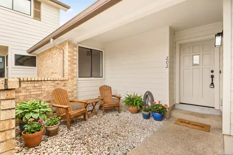 655 N Loop 337 #202, New Braunfels, TX 78130