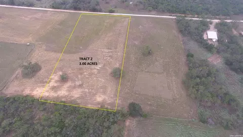 681 County Line Ln Tr 2, San Antonio, TX 78223