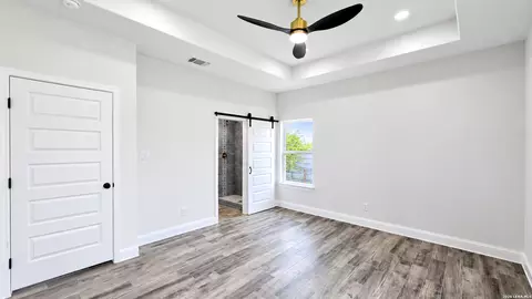 Bedroom - 260 Park St, Eagle Pass, TX 78852 photo 2 of 8