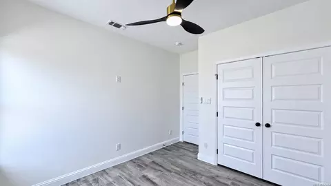 Bedroom - 260 Park St, Eagle Pass, TX 78852 photo 4 of 8