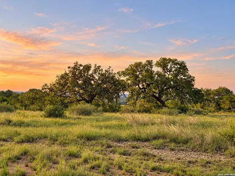 lot32 Lariat Trce, Bandera, TX 78003