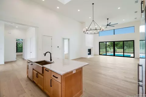 Living - 430 Arthur Ct, Spring Branch, TX 78070 photo 4 of 4