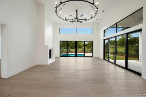 Living - 430 Arthur Ct, Spring Branch, TX 78070 photo 2 of 4