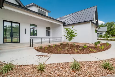 Exterior - 430 Arthur Ct, Spring Branch, TX 78070 photo 4 of 15