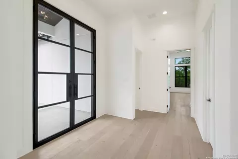 Entry Way - 430 Arthur Ct, Spring Branch, TX 78070 photo 1 of 2