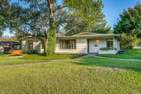 327 Calumet Pl, San Antonio, TX 78209