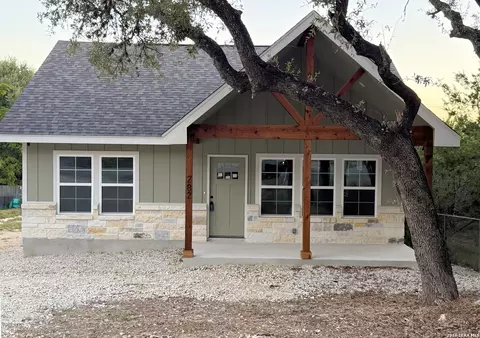 282 Lighthouse, Canyon Lake, TX 78133